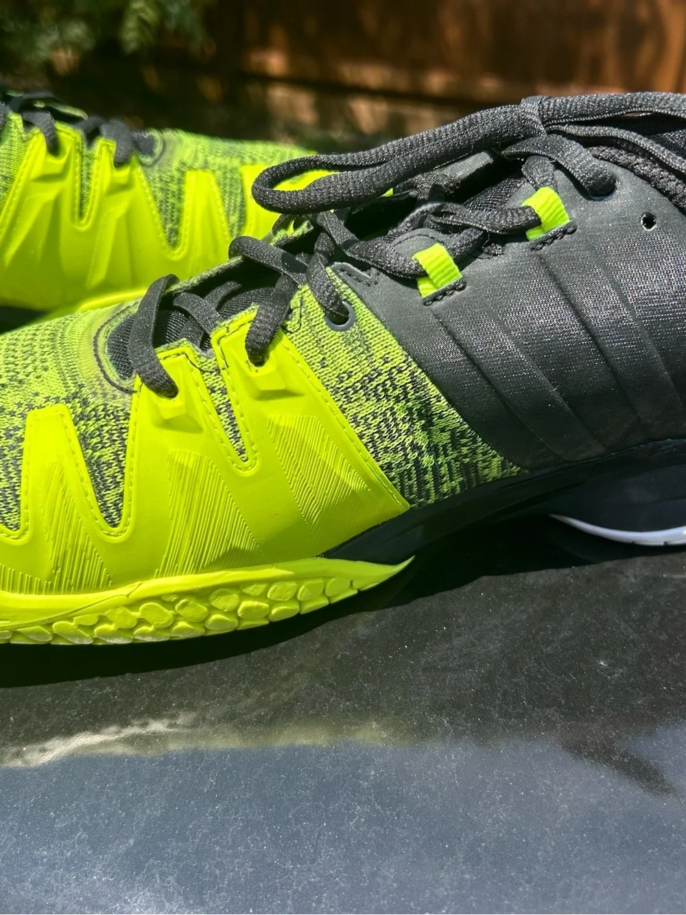 Babolat Men's Brand New Athletic Tennis Court Shoes in Lime Green Black